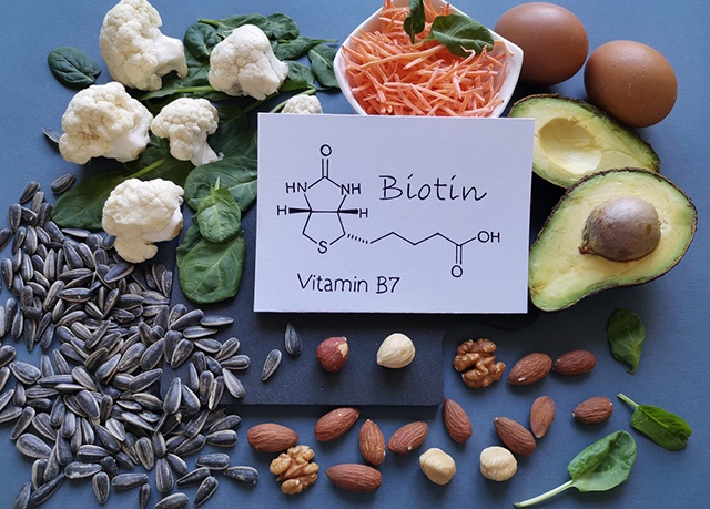 Vitamin B7 (biotin) có tác dụng gì